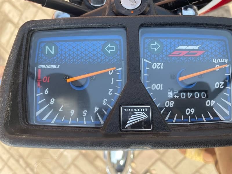 Honda  CG 125 open letter  only 402 kilometres use 6