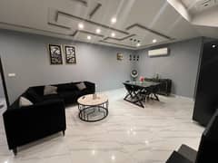 1 Bedroom VIP full furnishe flat for rent per day available in Bahia Town Lahore