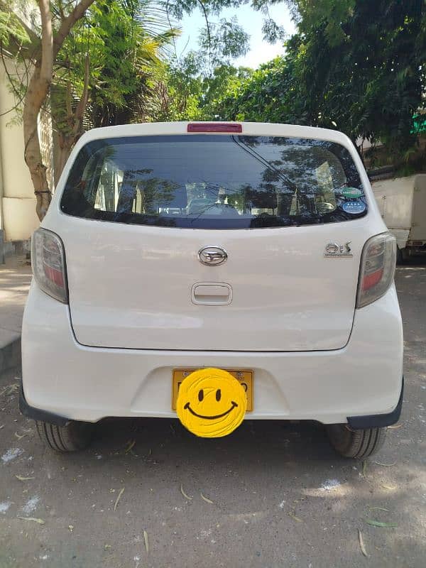 Daihatsu Mira 2016 1