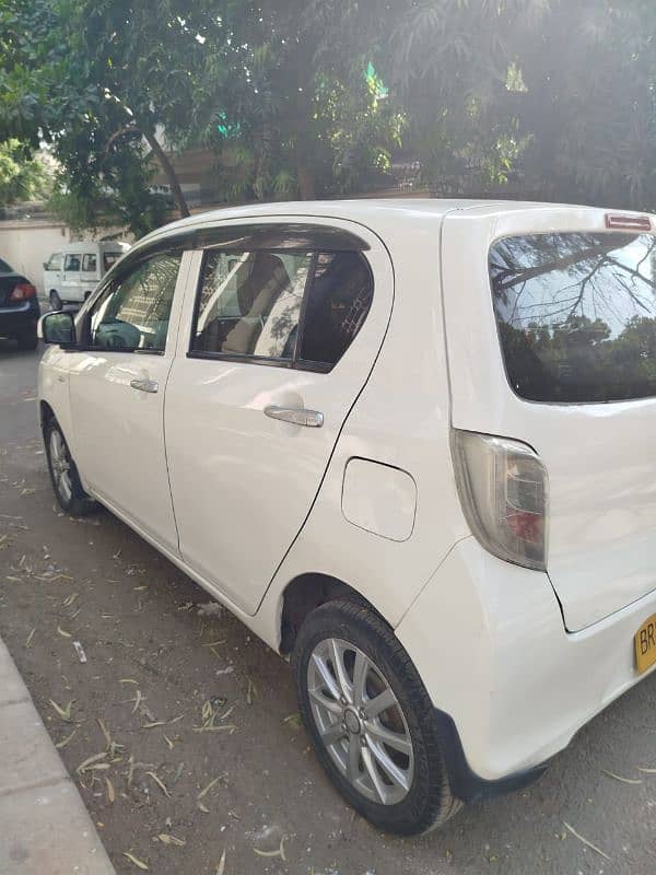 Daihatsu Mira 2016 2