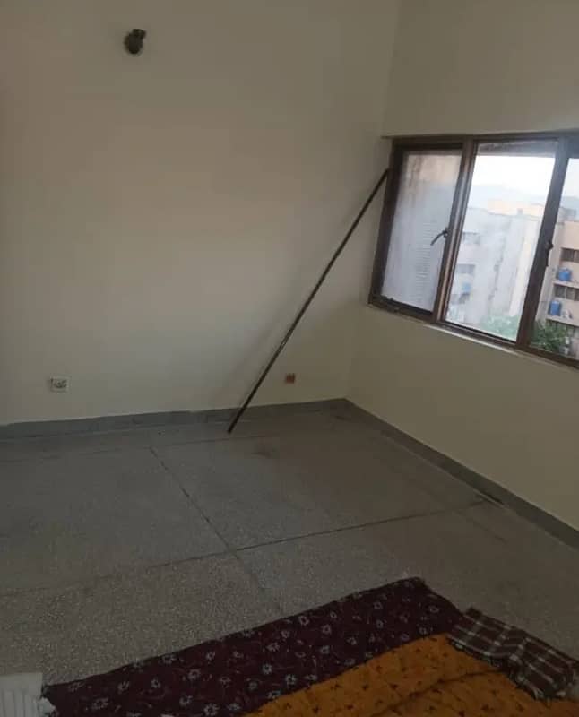 G-11/4 FGEHA D-Type First Floor flat For Rent 10