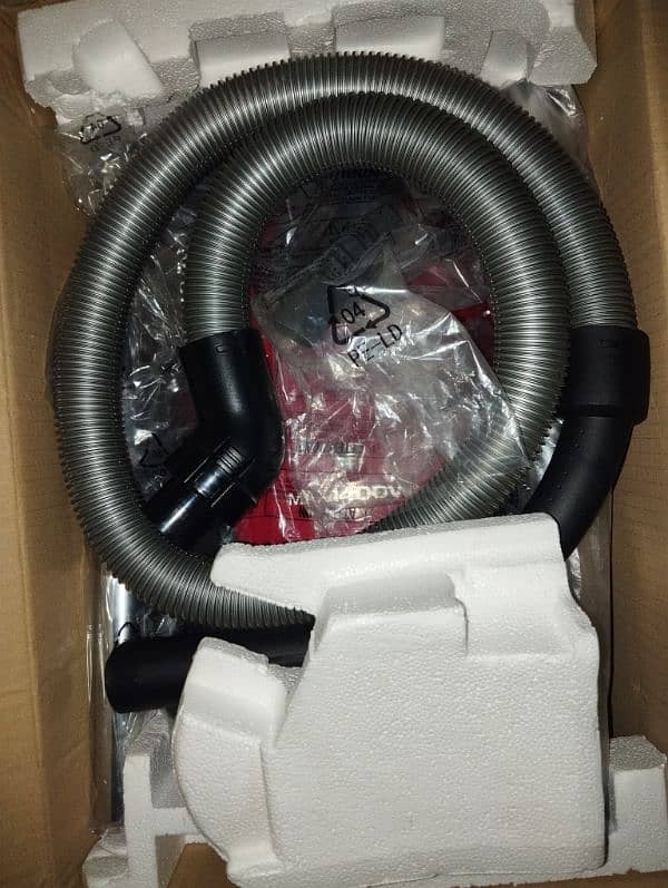 Panasonic vaccume cleaner MC-CG521 6