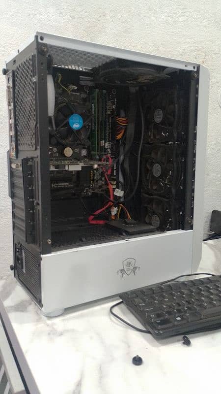 Used Budget Gaming PC for Sale 1