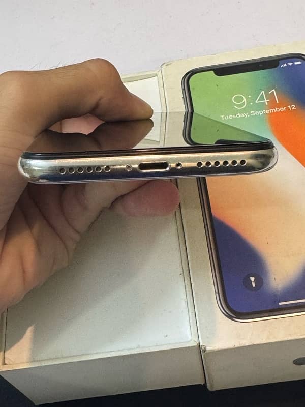 Iphone X 64Gb PTA Approved With Box 3