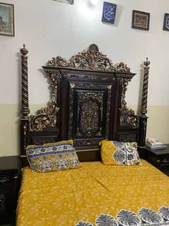 chinoti king size bed