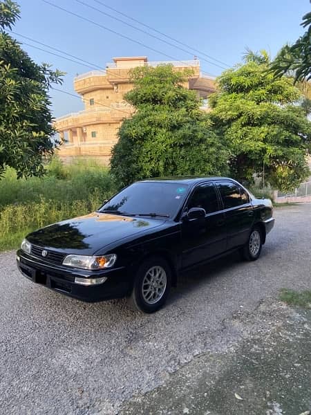 Toyota Corolla XE 2001 1