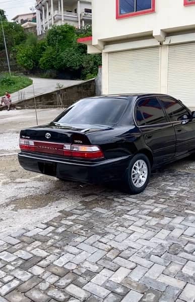 Toyota Corolla XE 2001 2