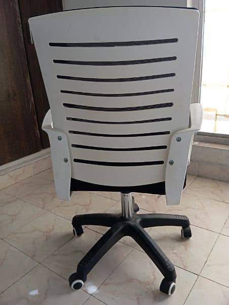 Office Chair as good as new 2