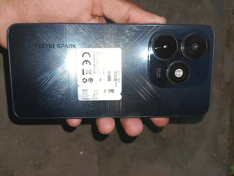 Tecno spark 20c 0