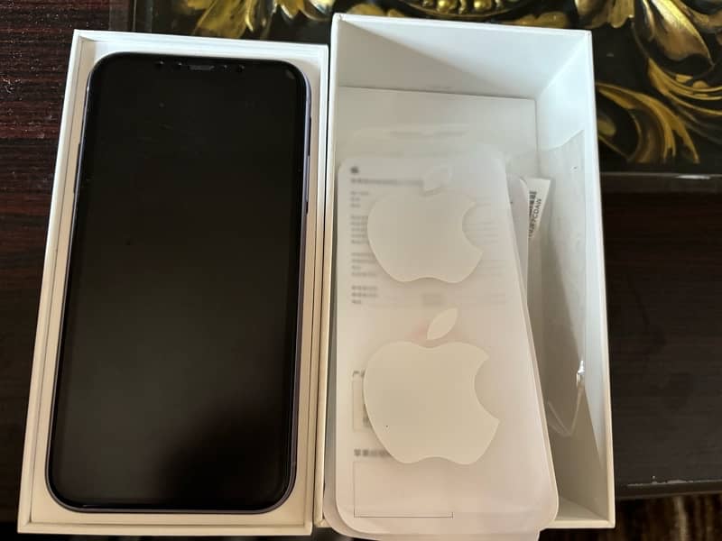 Iphone 11 128 gb pta approved working great 2