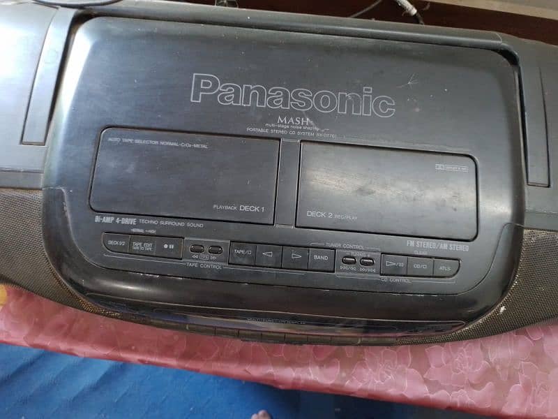 Panasonic CD Radio Cassette Player MASH RX-DT701 CD/TAPE/Radio 3