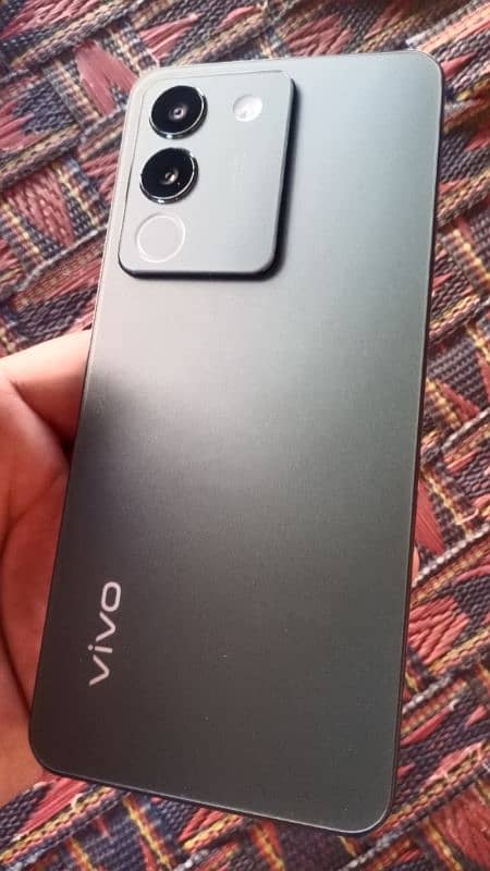 vivo v29e 10+10 condition bilkul new 6 month waruntty 1