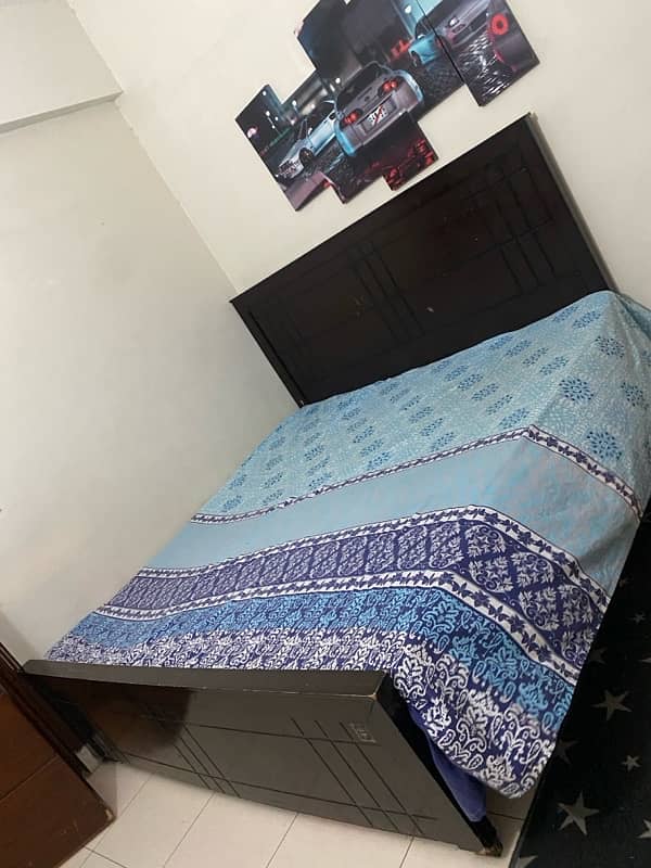 king size bed with Matress 8