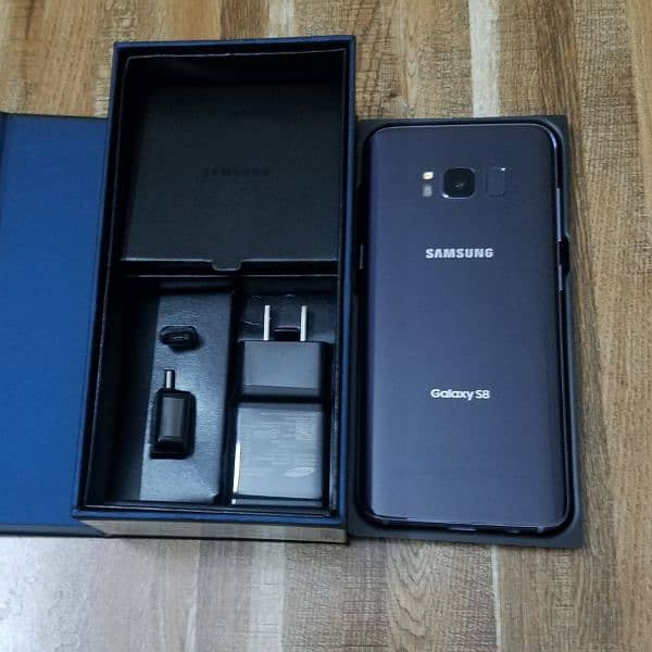 Samsung Galaxy S8 Snapdragon ( Compelet Box all accessories ) 2