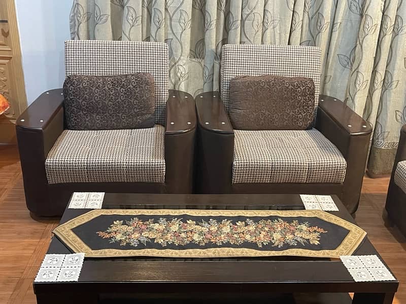 Masterpiece Sofa set for sale 3