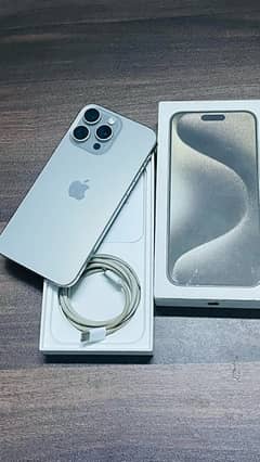 iphone 15 pro max 256gb natural titanium 0