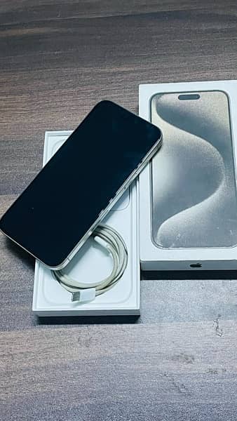 iphone 15 pro max 256gb natural titanium 2