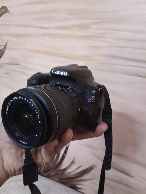 DSLR 200 D Canon 5