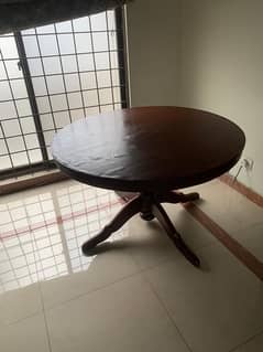 Dinning Table with 6 chairs