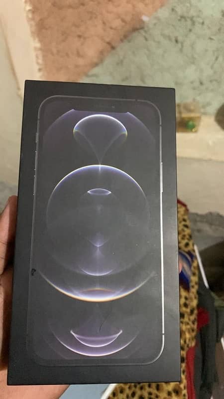 Iphone 12pro with box 5