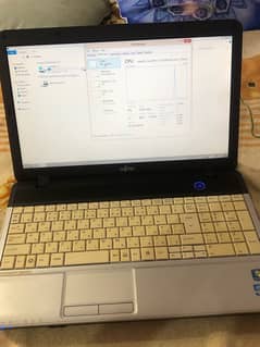 Fujitsu core i3 2genaration