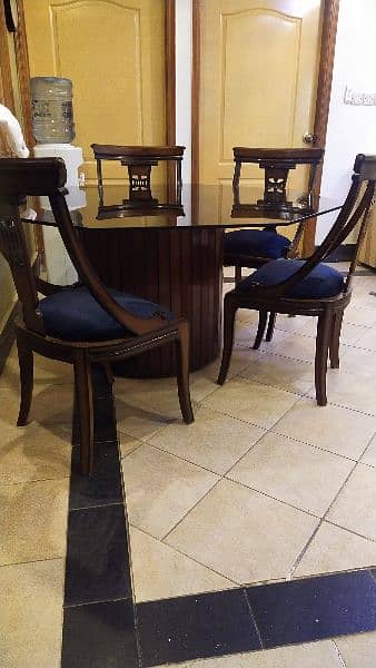 Octagon Shape Dining Table available for Sale 3