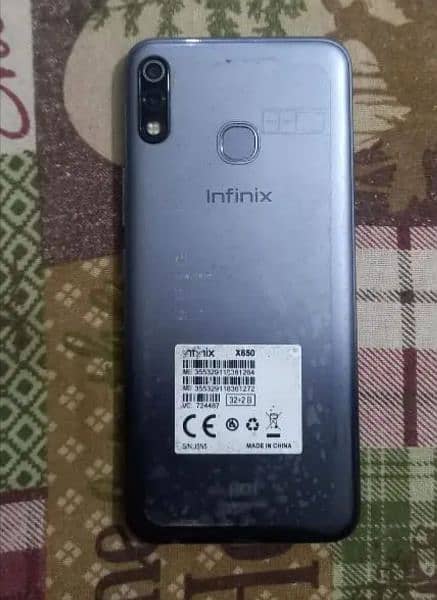 infinix hot 8 lite with box 1