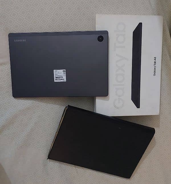 SAMSUNG GALAXY TAB A8 1