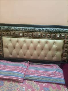 Queen Size Wooden Double Bed For Sale 0