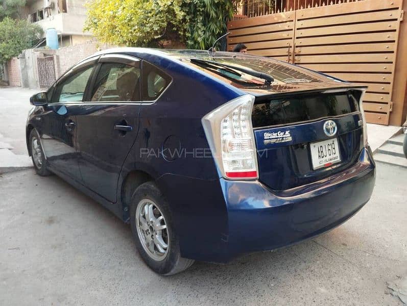 Toyota Prius 2011 2