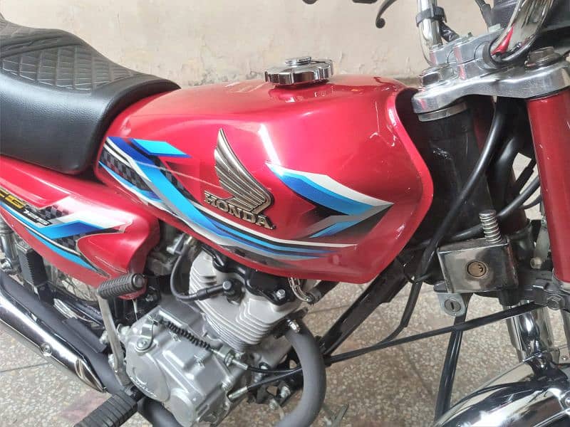 Honda CG 125 2024 Model Red colour 1