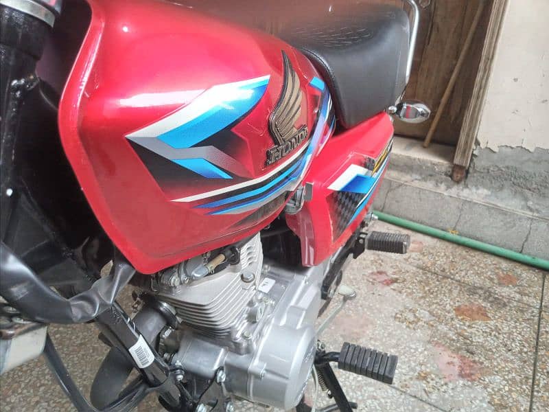 Honda CG 125 2024 Model Red colour 18