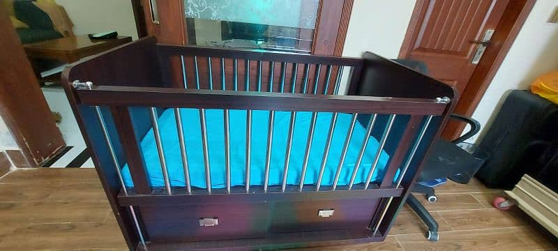 Large Baby Cot with Mattress 2