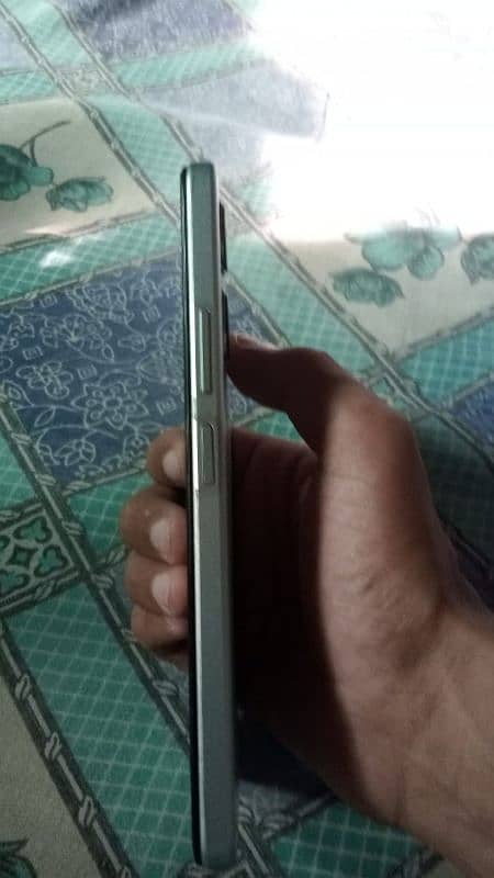 Vivo y18 for sale Without box 5