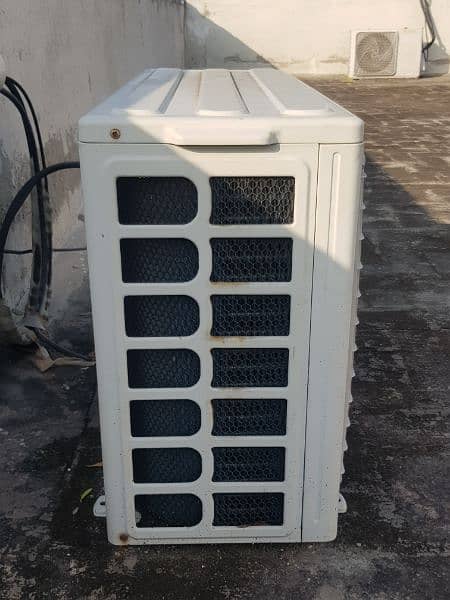 Dawlance 1.5 ton AC urgent for sale 3