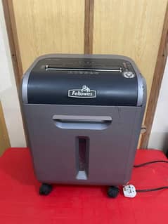 Fellowes  Electric 13 Sheets Large Crosscut Paper Shredder