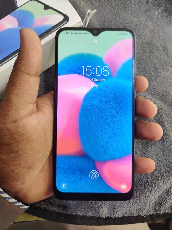 Samsung Galaxy A30 s 1