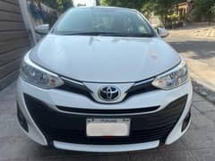 B2B Toyota Yaris Ativ CVT 2022 Full Option