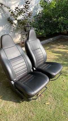 Car Seats (probox) with New Poshish