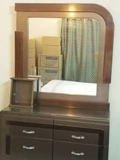 Bedroom Set of Sale 0