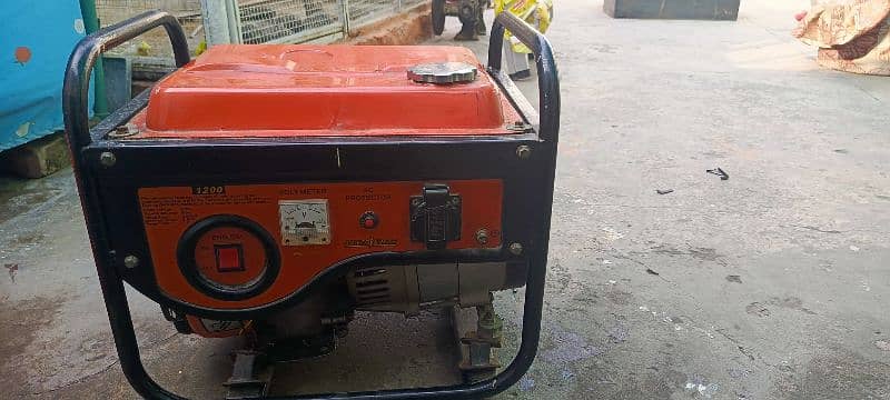 i am selling my 1200 waats generator 6