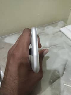 iPhone 8 64 GB non PTA