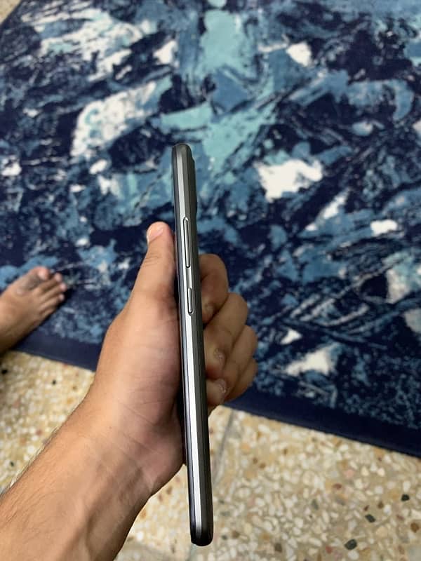 Realme C25Y 4