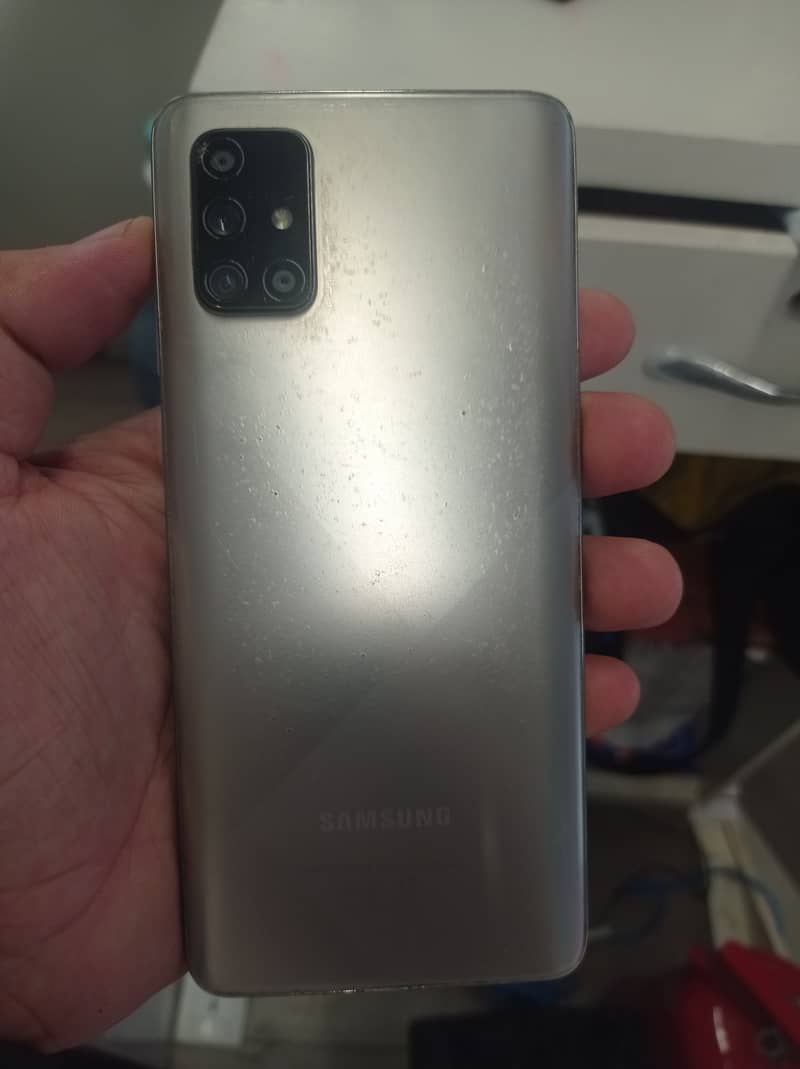 Galaxy a71 5