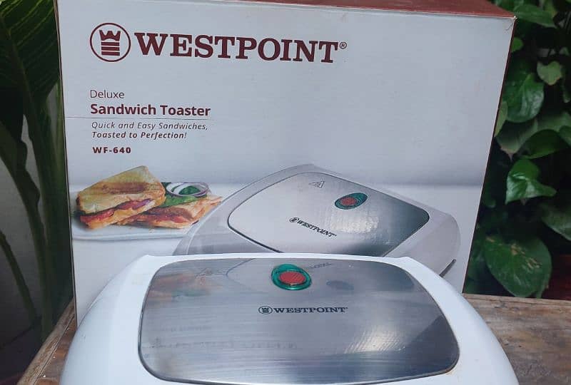 Sandwich Maker/Toaster for sell  *Check Description* 2