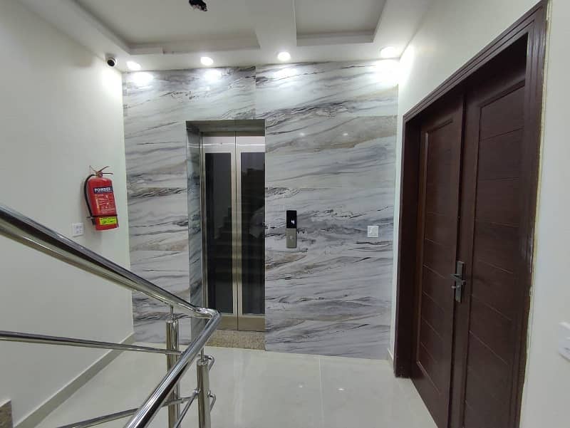 ONE BED FULLY FURNISHED APARTMENT FOR RENT IN BAHRIA TOWN LAHORE 3