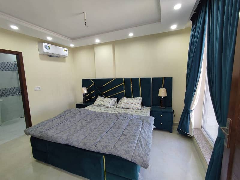 ONE BED FULLY FURNISHED APARTMENT FOR RENT IN BAHRIA TOWN LAHORE 6