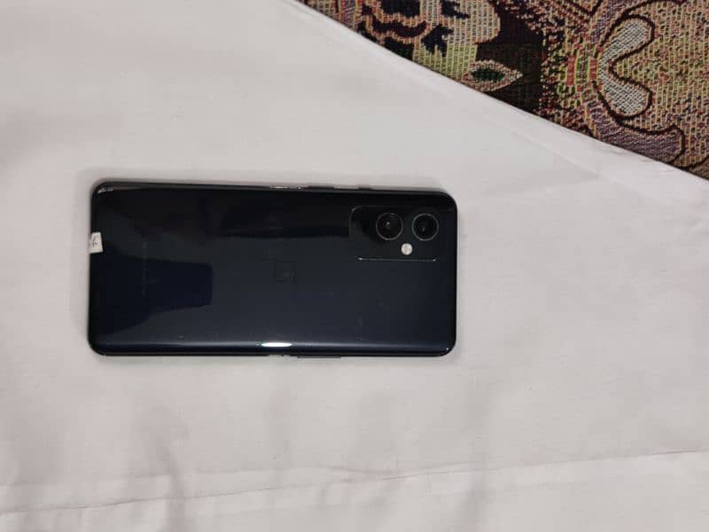 oneplus 9 (price will be negotiable) 3