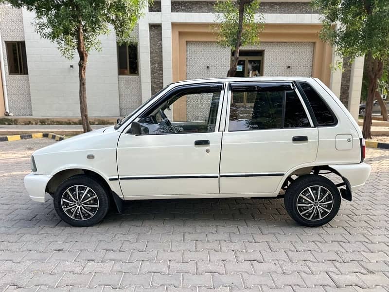 Suzuki Mehran VXR 2015 5