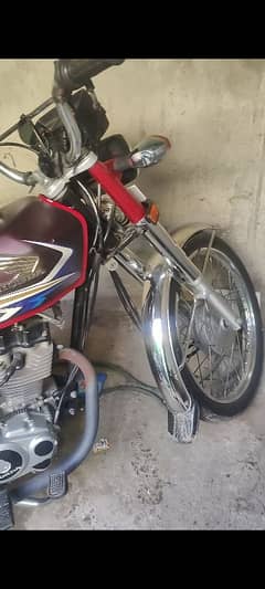 Honda 125 totally clear